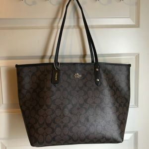 Coach tote